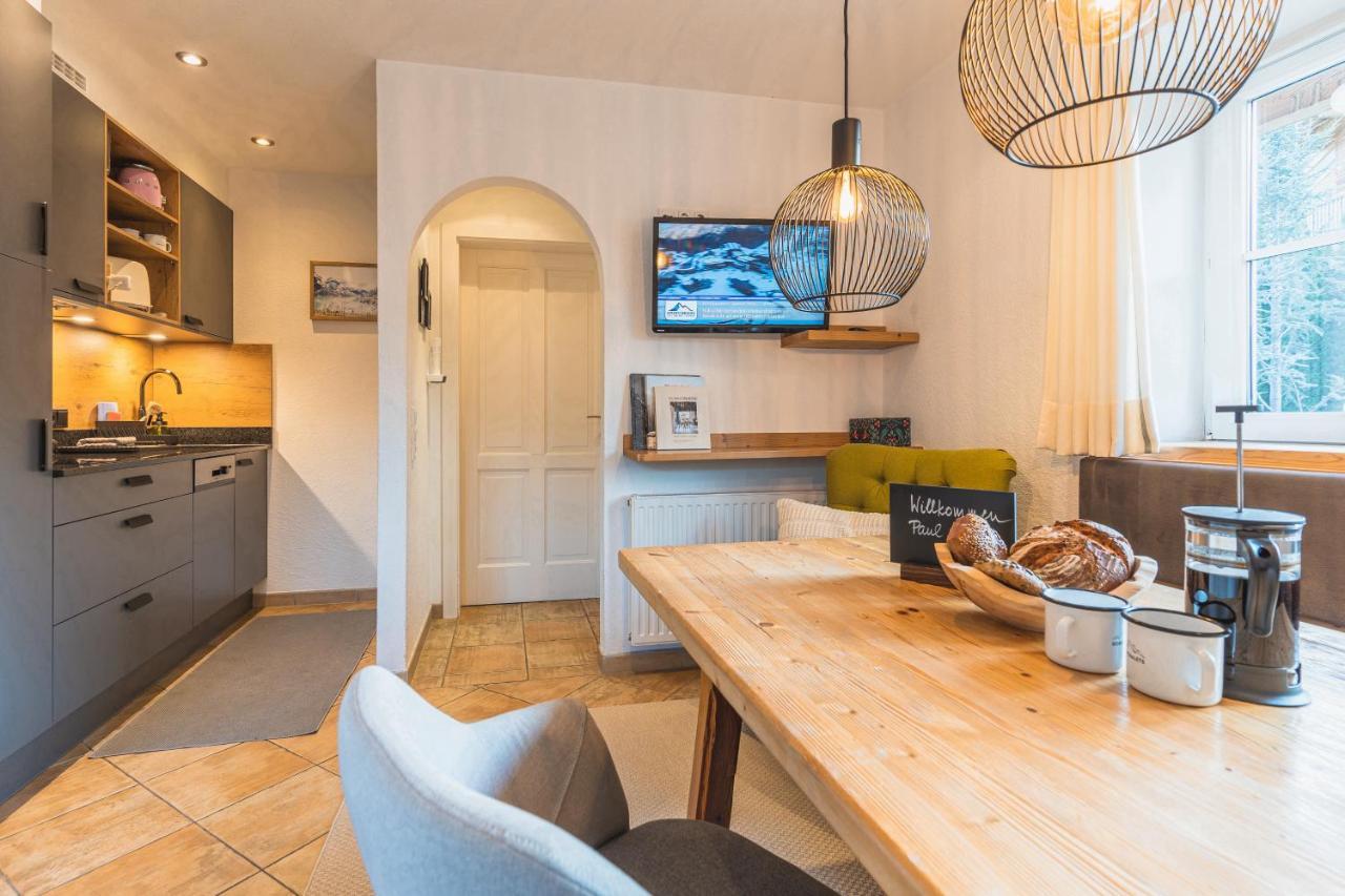 Dorfchalets & Apartments - Authentic Experience In Centre Of Kaprun Including Tauernspa And Summercard Luaran gambar