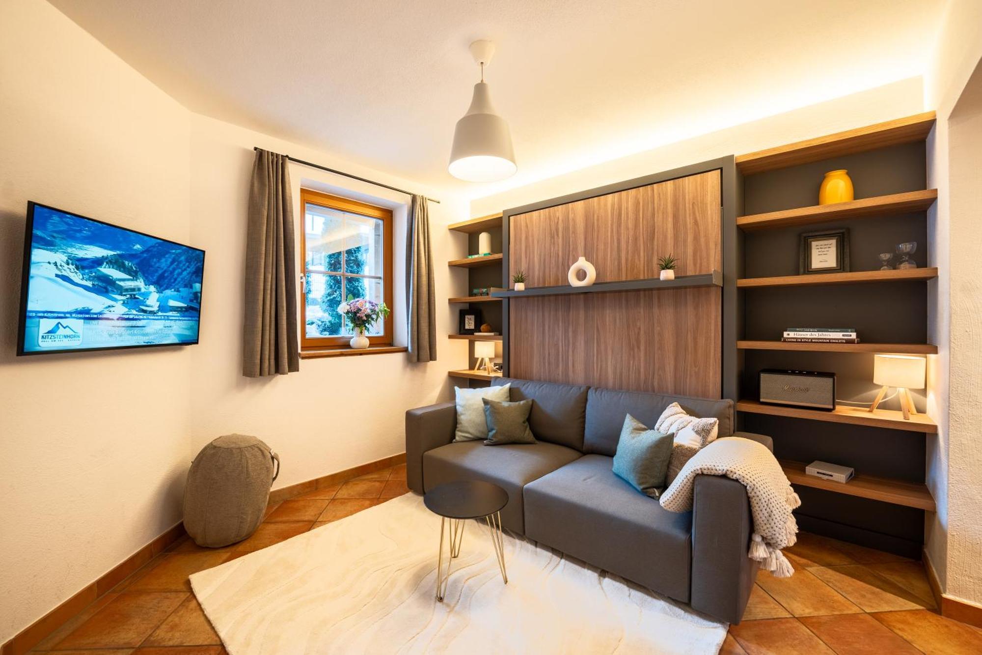 Dorfchalets & Apartments - Authentic Experience In Centre Of Kaprun Including Tauernspa And Summercard Luaran gambar