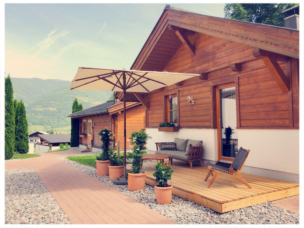 Dorfchalets & Apartments - Authentic Experience In Centre Of Kaprun Including Tauernspa And Summercard Luaran gambar